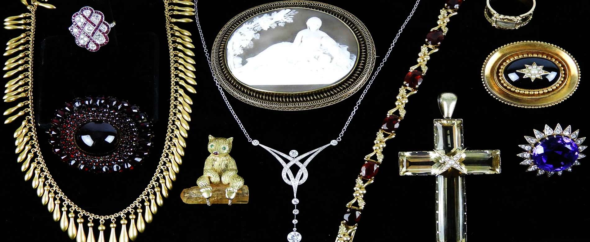 Now accepting consignments for our fall 2018 Jewelry Auction!
Call to book an appointment today!